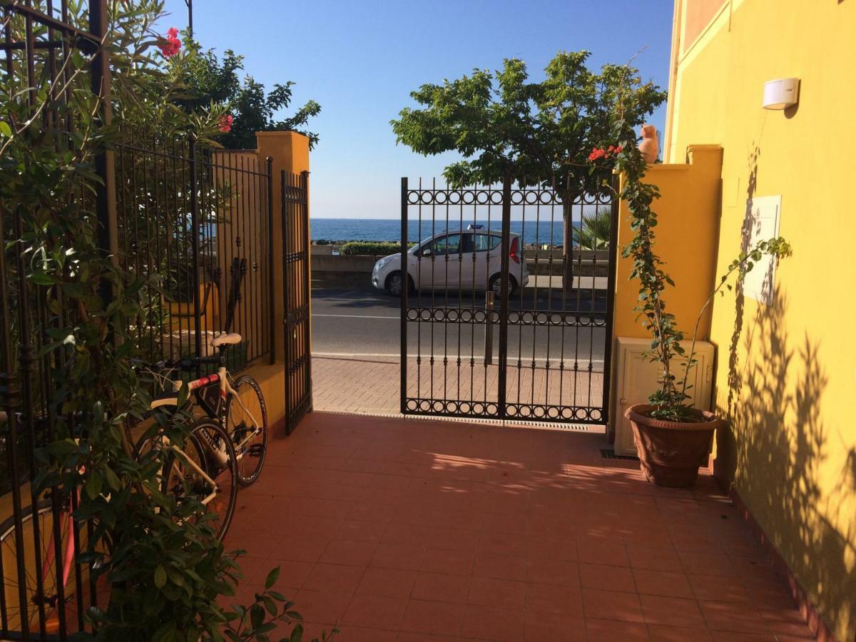 Ferienwohnung Bistrot Del Mare Santo Stefano al Mare Exterior foto