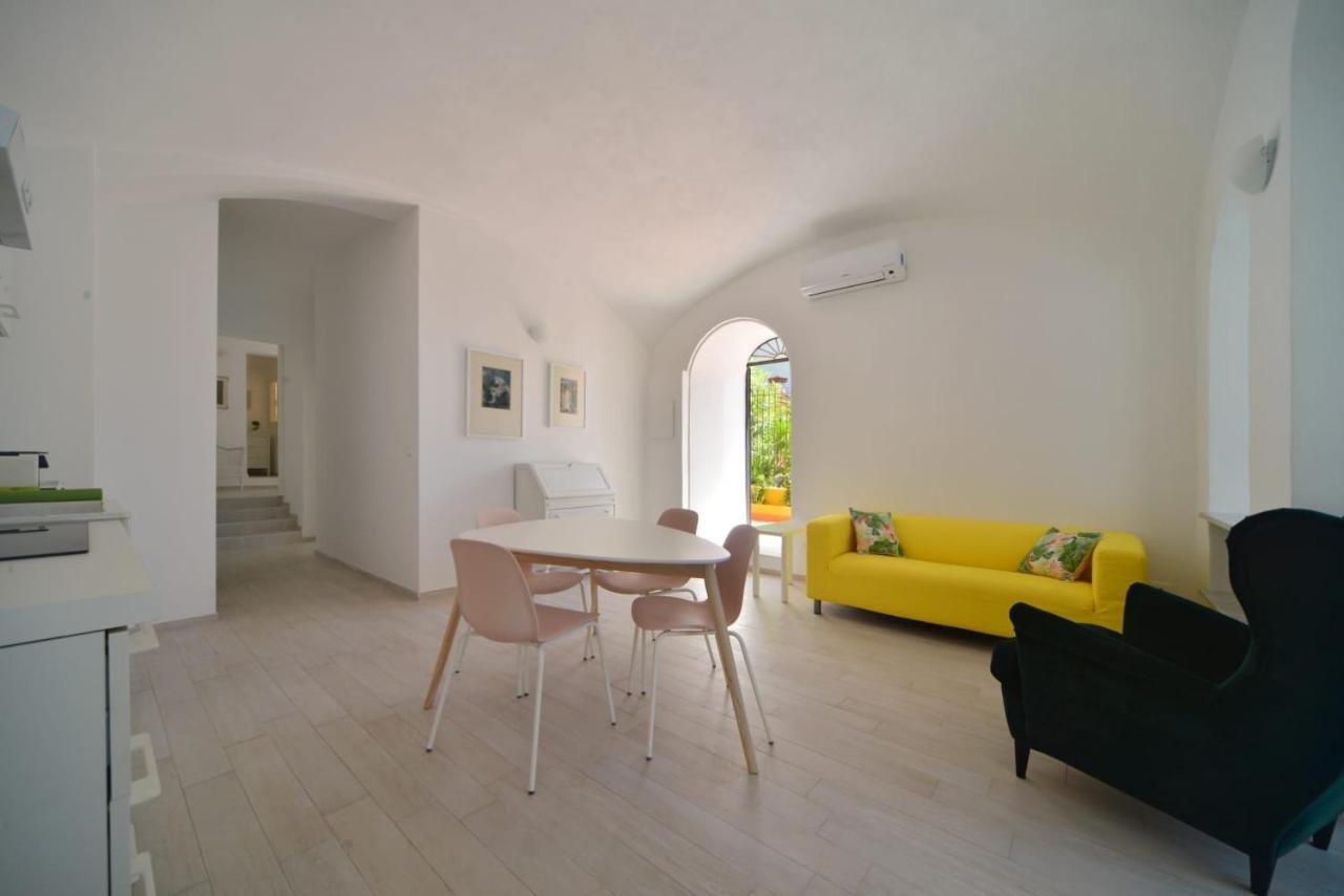 Ferienwohnung Bistrot Del Mare Santo Stefano al Mare Exterior foto